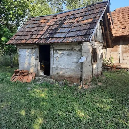 Kuca Za Odmor Cordon Villa Vojnic Exterior photo